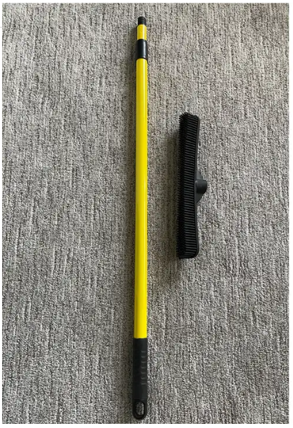 YourPetsCenter broom for cleaning pet hair